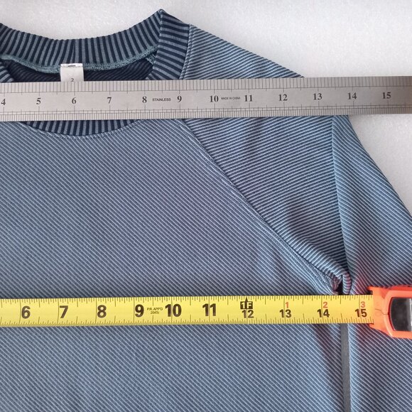 Lululemon Women's Rest Less Sweatshirt Long Sleeve Top Ribbed Textured Sz 2 - Picture 6 of 9